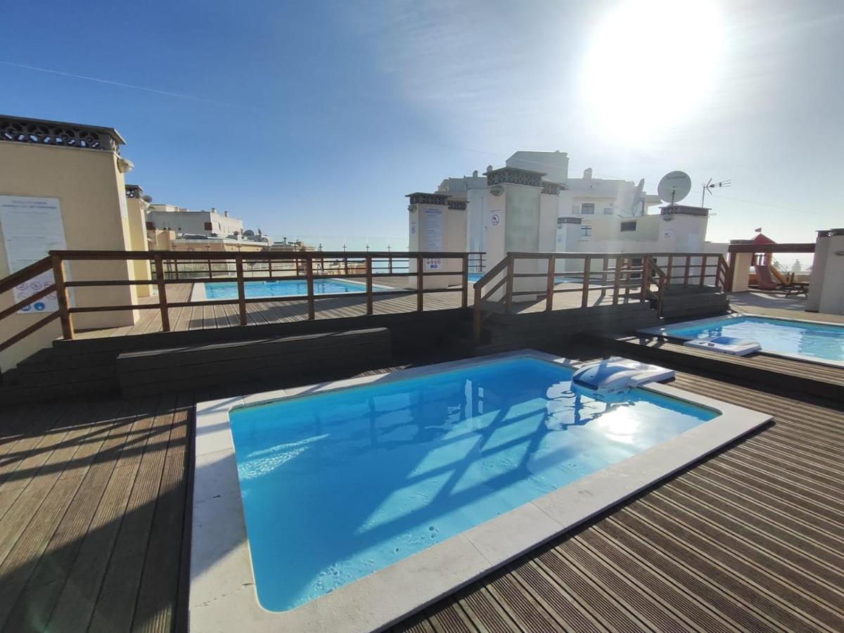 Apartamento Armacao De Pera Ocean Terrace With Pool By Homing Exterior foto