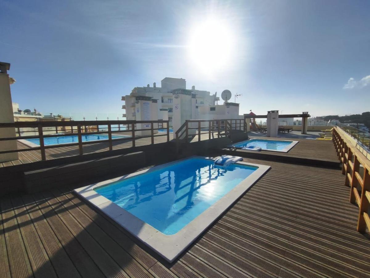 Apartamento Armacao De Pera Ocean Terrace With Pool By Homing Exterior foto