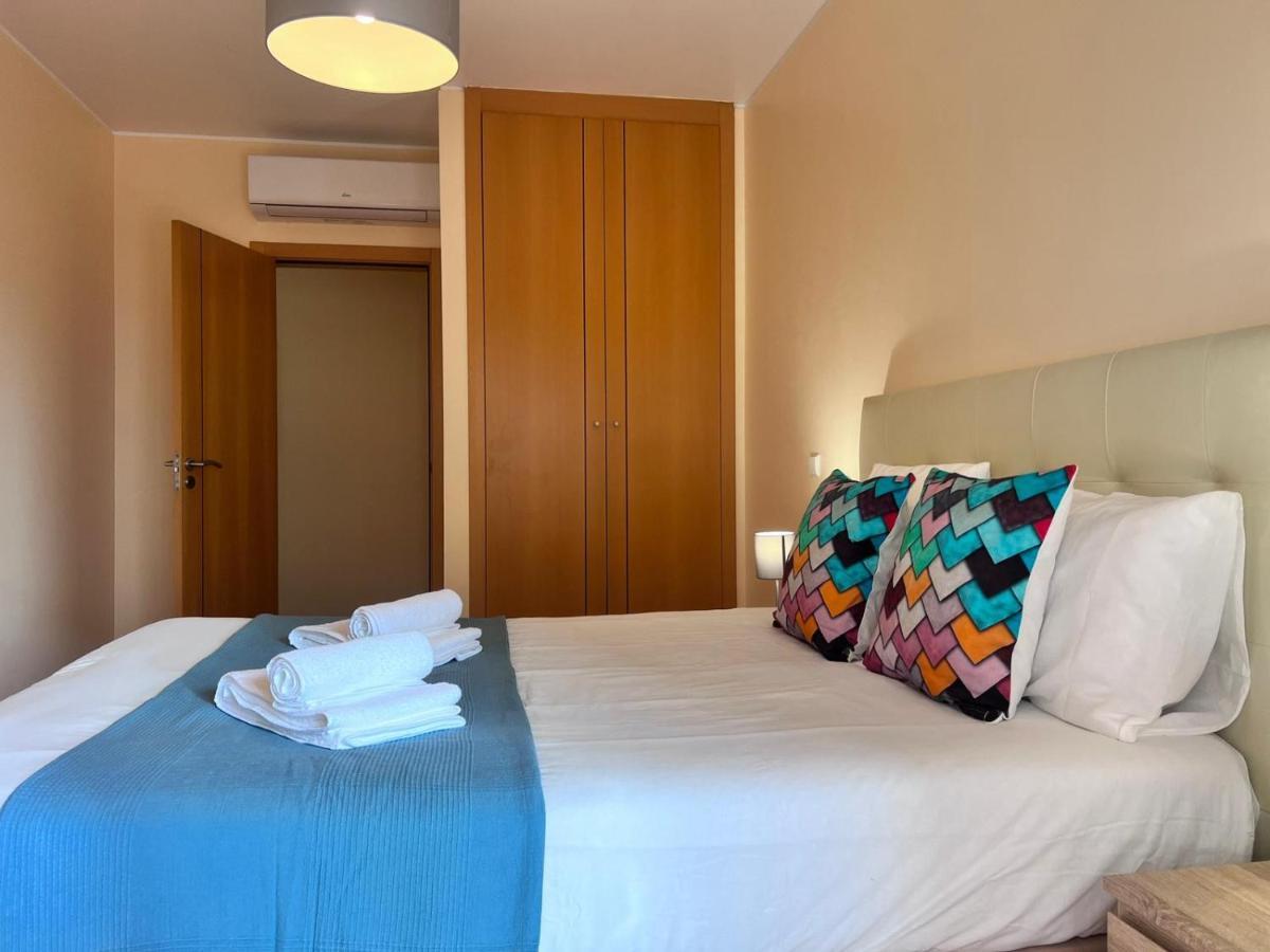 Apartamento Armacao De Pera Ocean Terrace With Pool By Homing Exterior foto