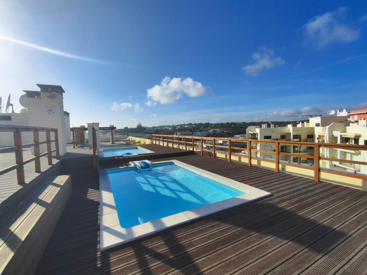 Apartamento Armacao De Pera Ocean Terrace With Pool By Homing Exterior foto
