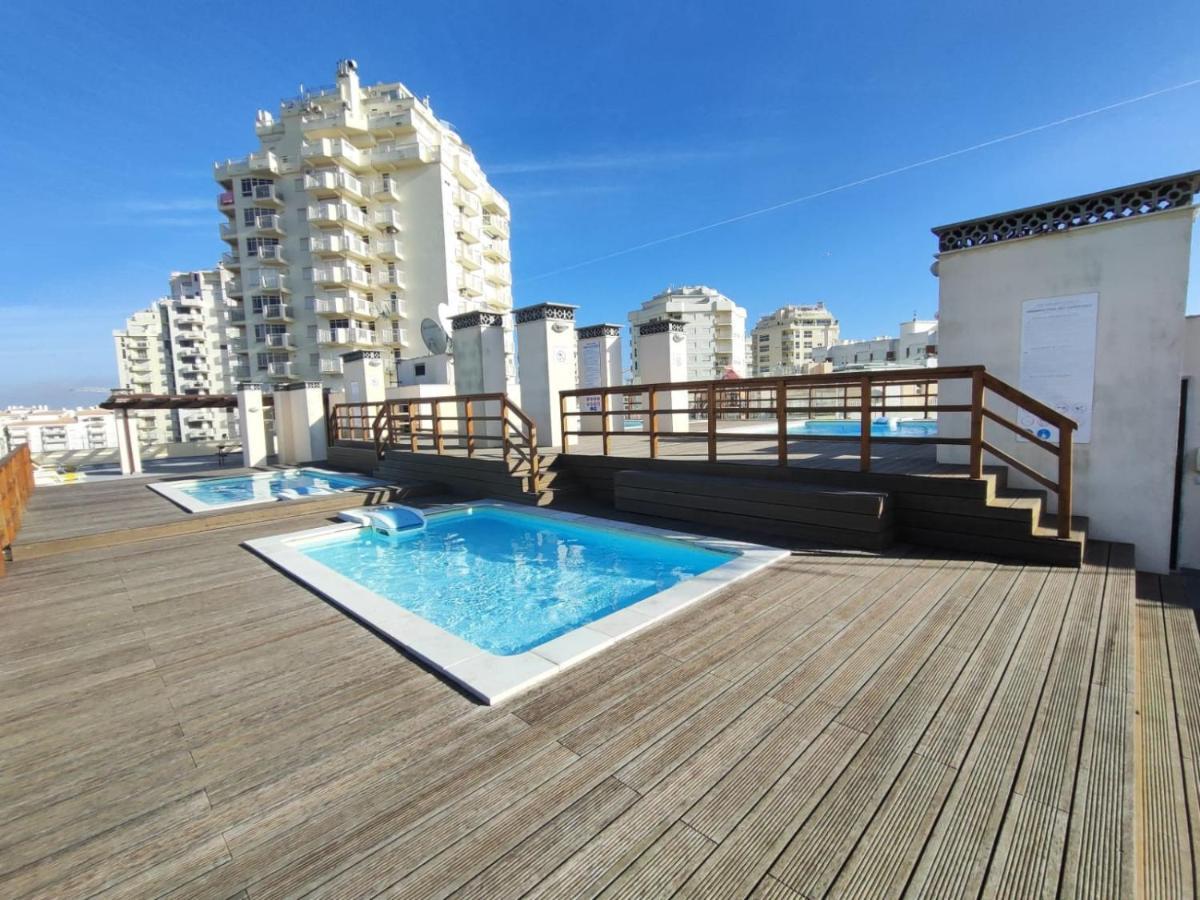 Apartamento Armacao De Pera Ocean Terrace With Pool By Homing Exterior foto