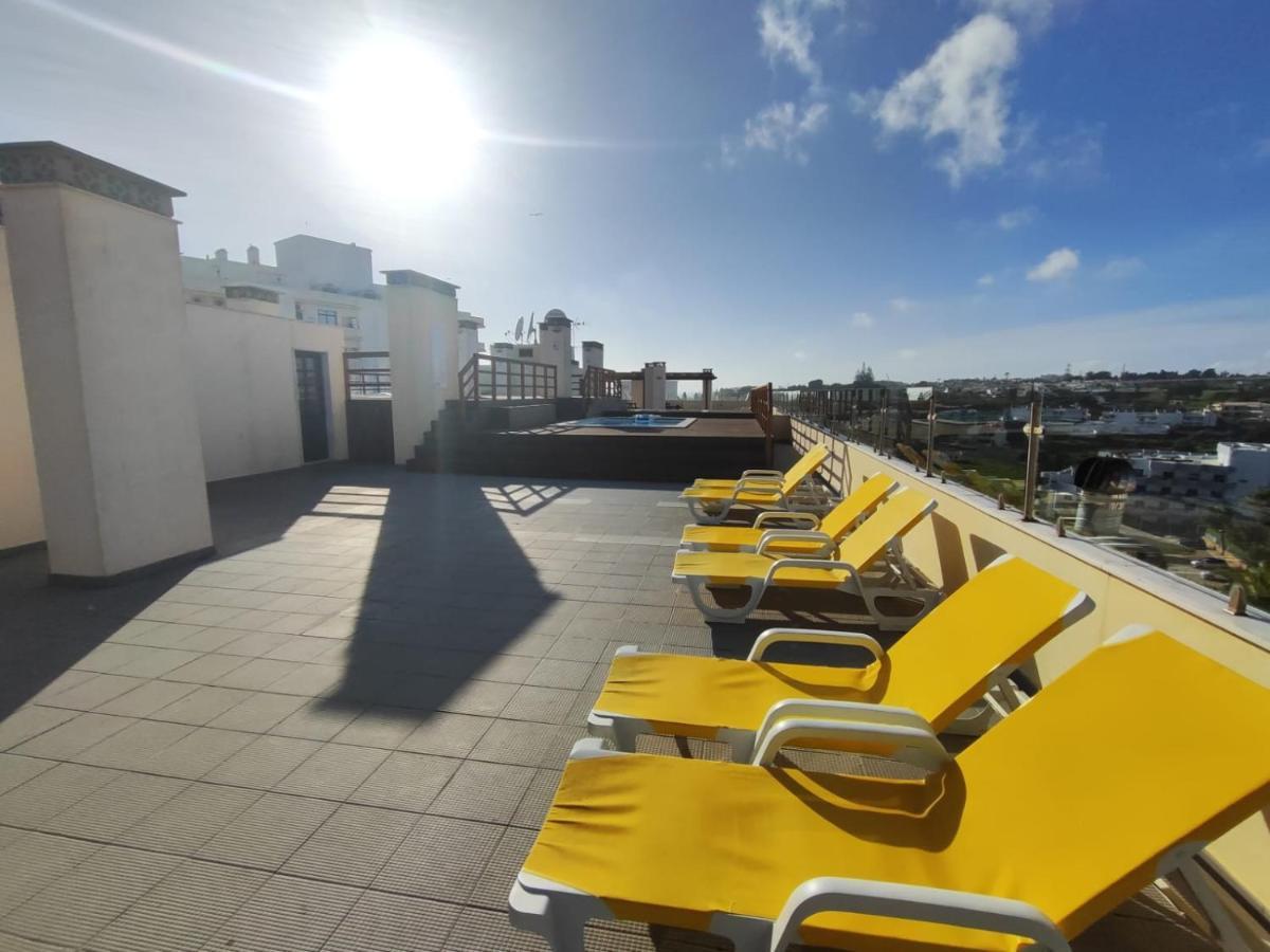 Apartamento Armacao De Pera Ocean Terrace With Pool By Homing Exterior foto