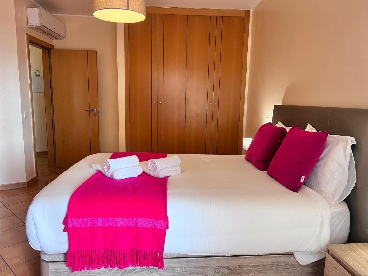 Apartamento Armacao De Pera Ocean Terrace With Pool By Homing Exterior foto