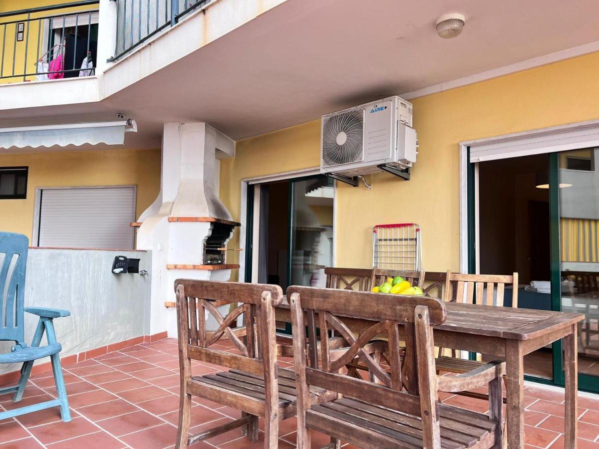 Apartamento Armacao De Pera Ocean Terrace With Pool By Homing Exterior foto