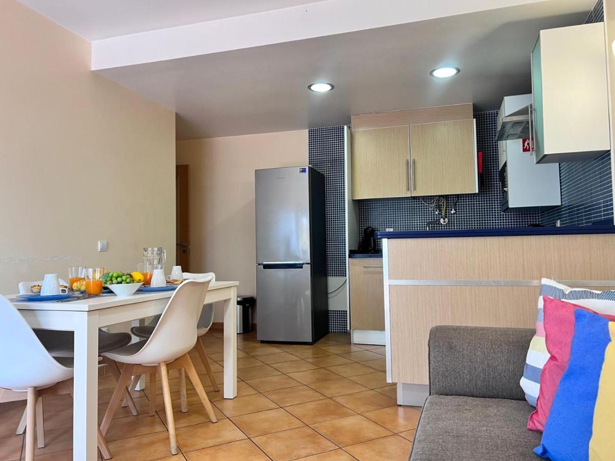 Apartamento Armacao De Pera Ocean Terrace With Pool By Homing Exterior foto